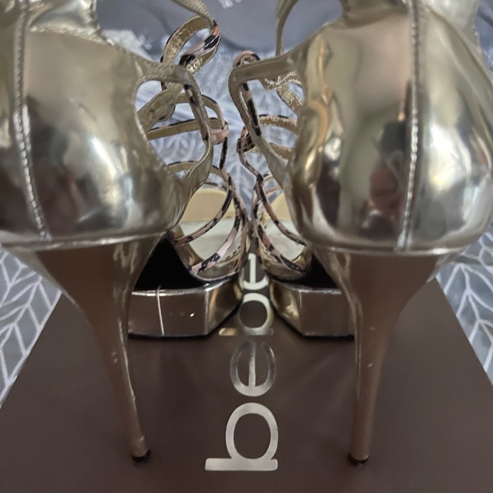Bebe patterned dancing shoes. - Picture 9 of 9